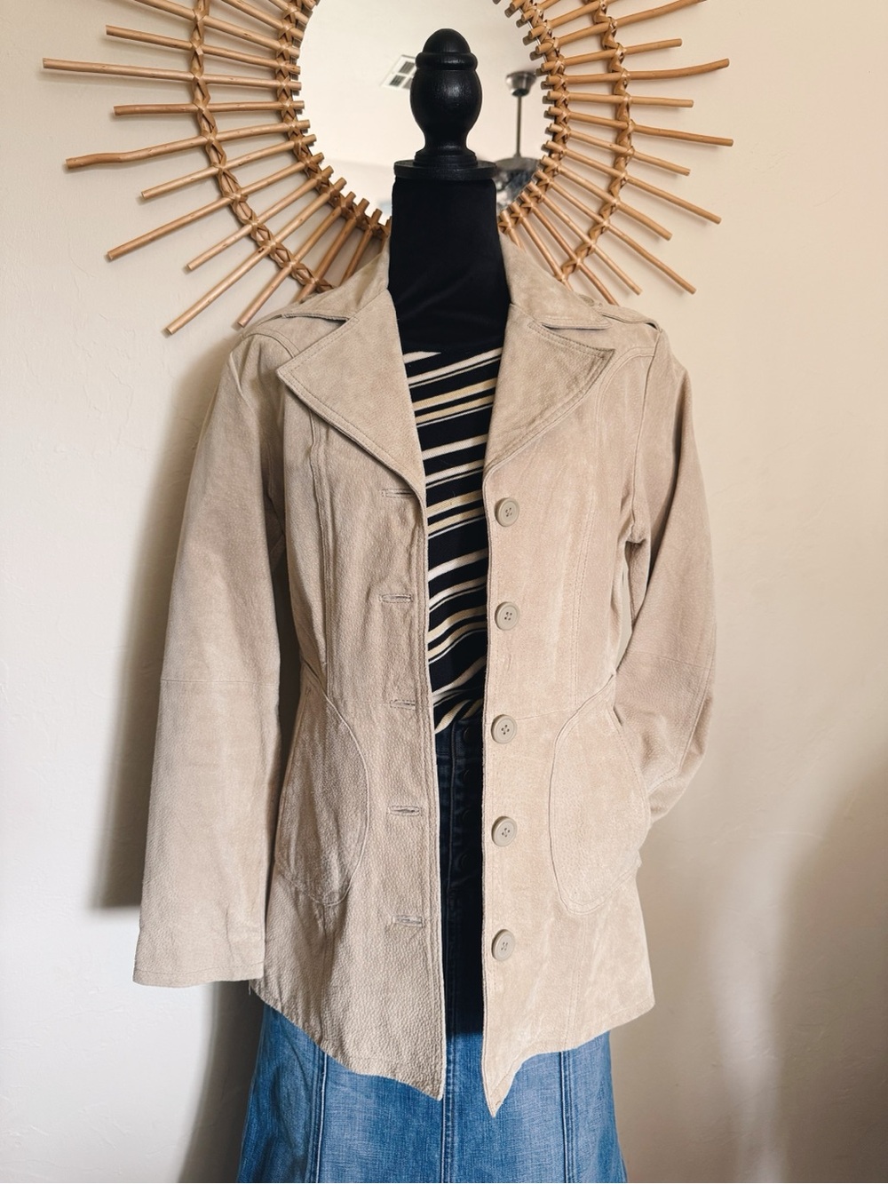 Women's Beige Suede Button-Front Jacket